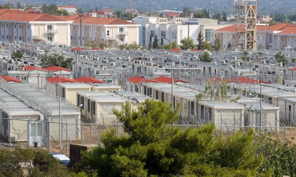 Στο έλεος του Θεού οι νησιώτες - Ανυποχώρητη η κυβέρνηση